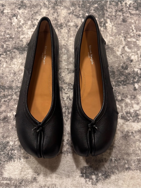 Maison Martin Margiela Shoes - Maison Martin Margiela Black Tabi Leather Ballet Flats Women’s Size EU 38 US 8